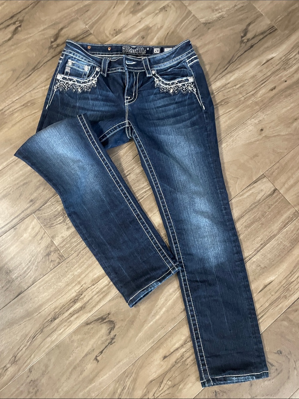 Miss Me Dark Blue Boot Cut Jeans with Embroidered Pockets. Midsize 28x 29